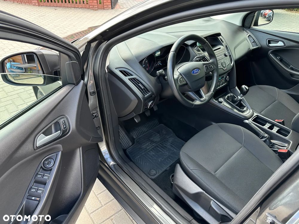 Ford Focus - 6
