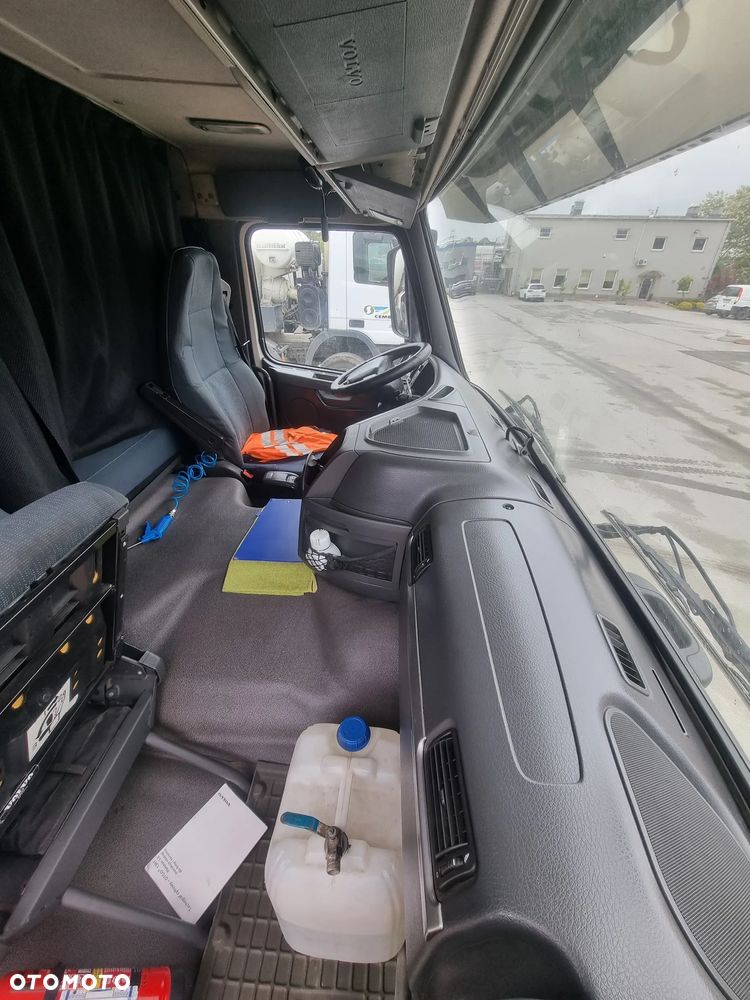 Volvo FM12 - 5