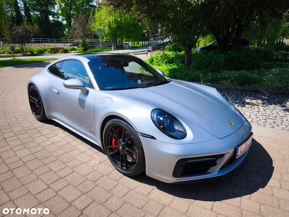 Porsche 911 Carrera GTS PDK - 1