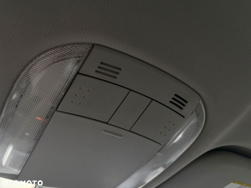 Toyota Auris 1.6 2010 - 32