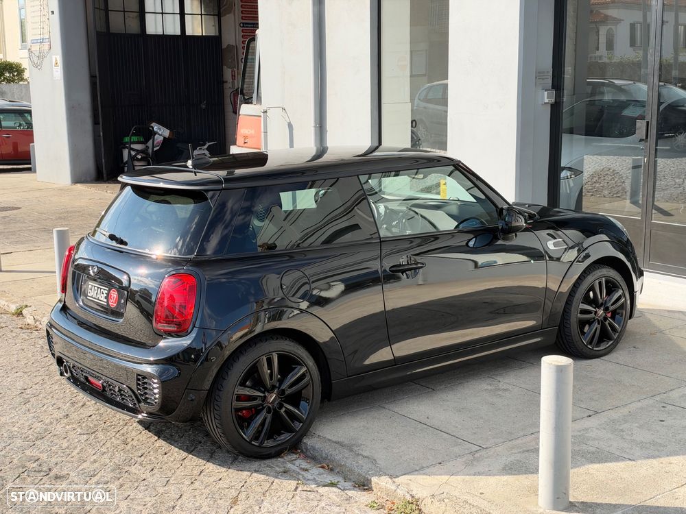 MINI 3 Portas Cooper D - 10