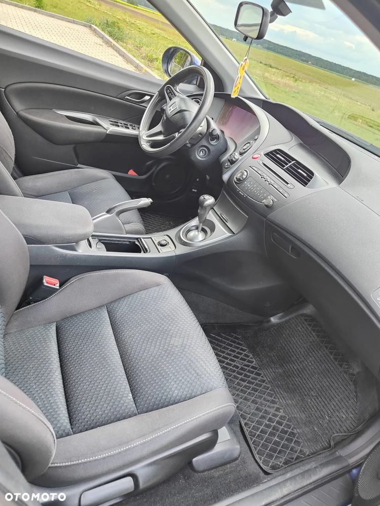 Honda Civic 1.4 i-VTEC - 13