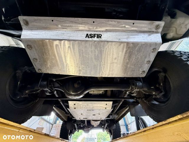 Land Rover Discovery - 29