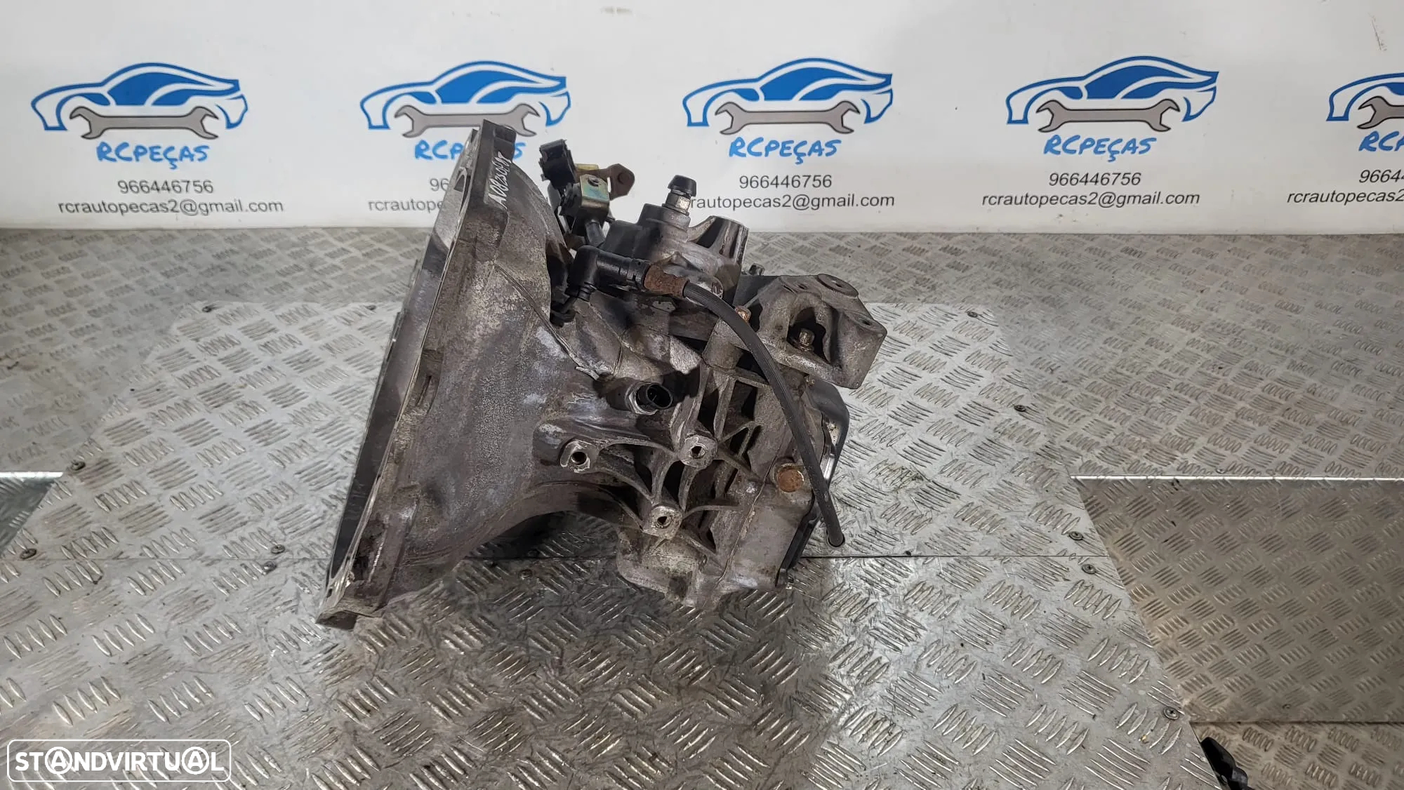 Caixa 5 Velocidades Opel Astra H GTC 1.6i Z16XEP T4C394 A08250974T4C394 - 4