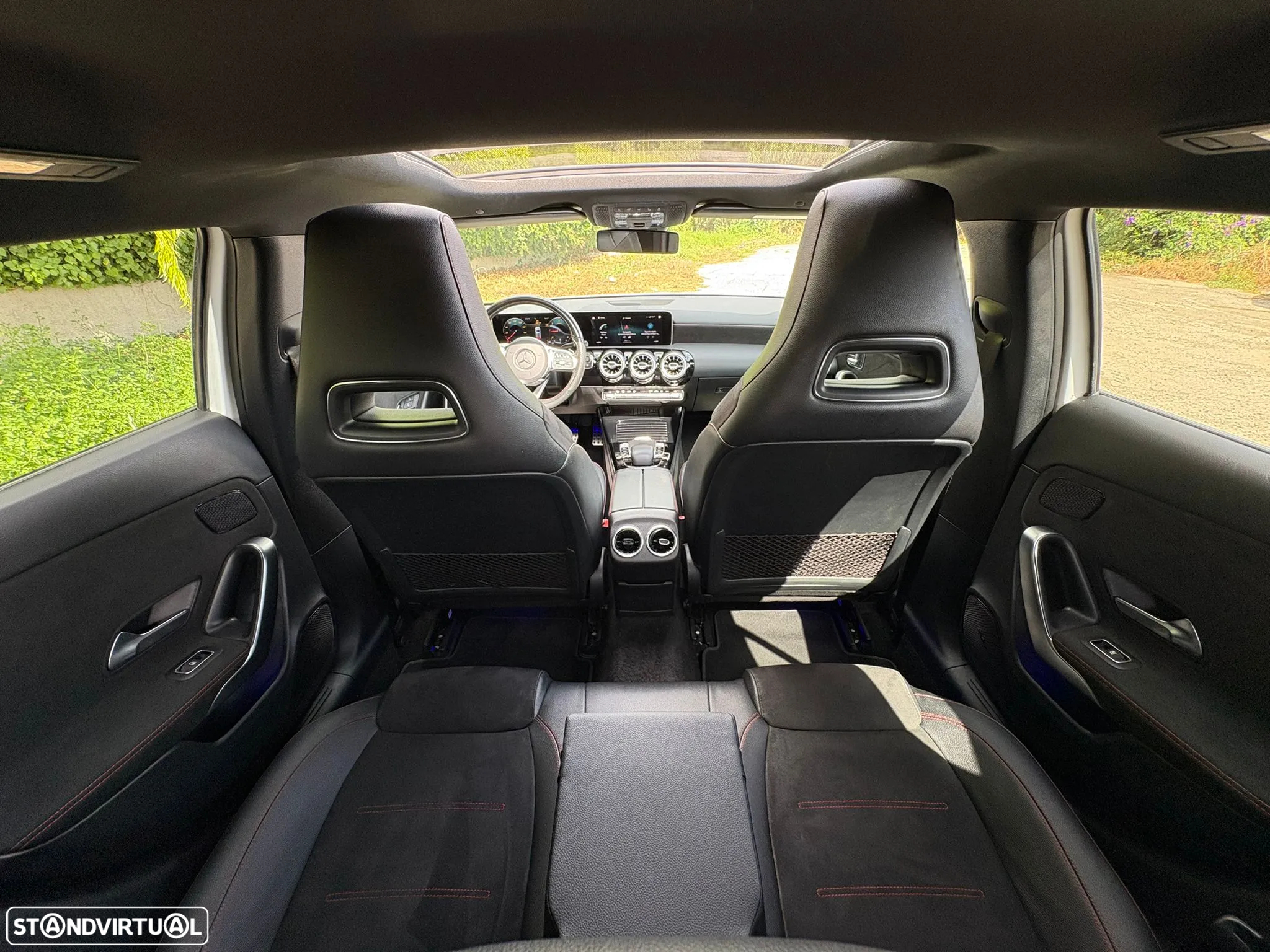 Mercedes-Benz A 220 d 8G-DCT AMG Line - 38