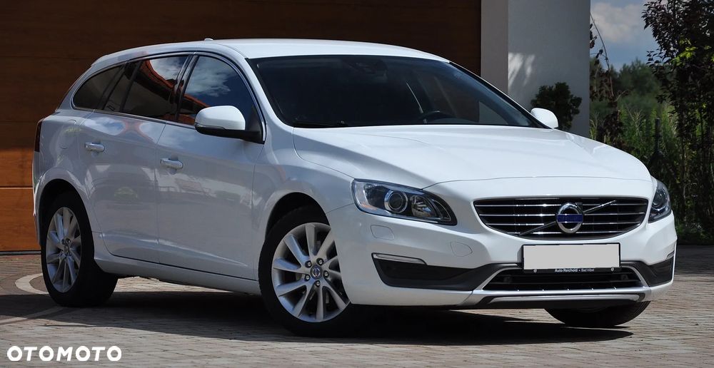 Volvo V60 D4 Geartronic - 11