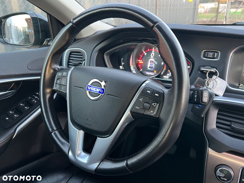 Volvo V40 Cross Country D3 Geartronic Momentum - 22