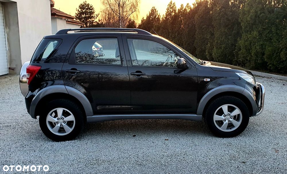 Daihatsu Terios 1.5 Top S 4WD - 8