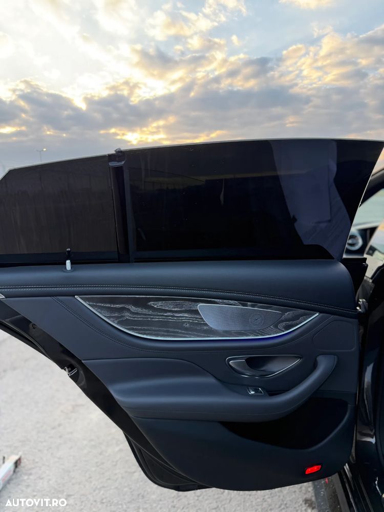 Mercedes-Benz AMG GT 4-door Coupe - 11