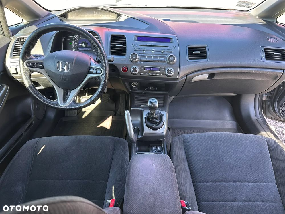 Honda Civic 1.8 Executive - 5