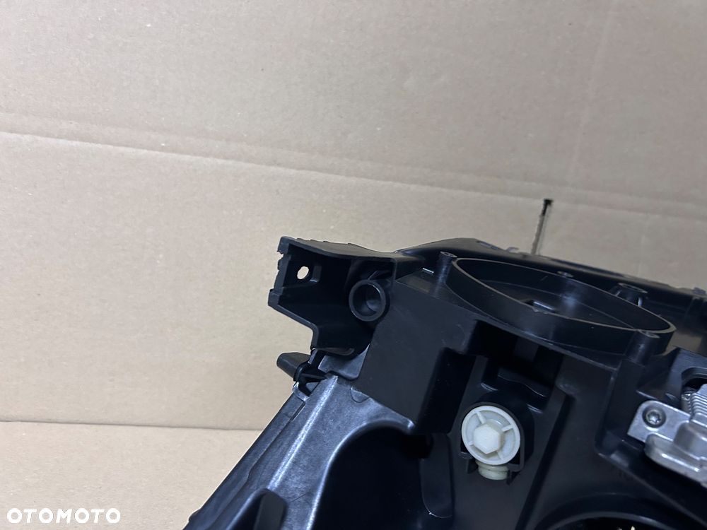 LAMPA PRAWA MASERATI LEVANTE BI XENON NIESKRETNY KOMPLETNA PRZÓD PRZEDNIA - 9