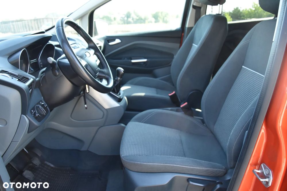 Ford C-MAX 1.6 Ti-VCT Champions Edition - 11