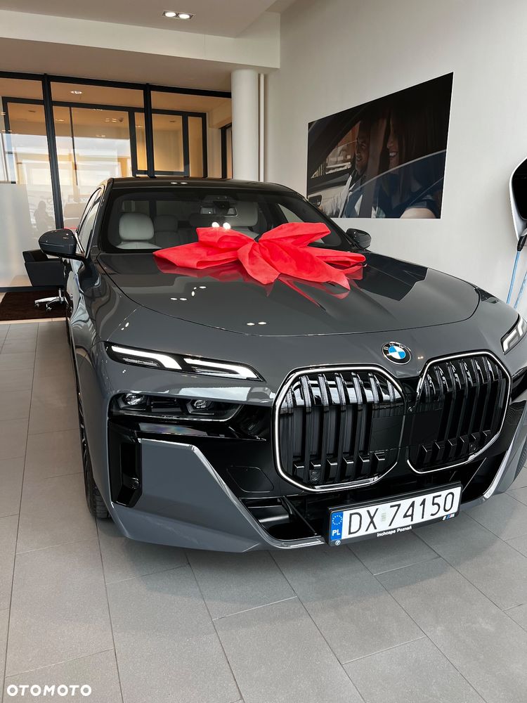 BMW Seria 7 740d xDrive mHEV M Sport sport - 1