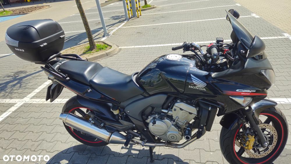 Honda CBF - 8