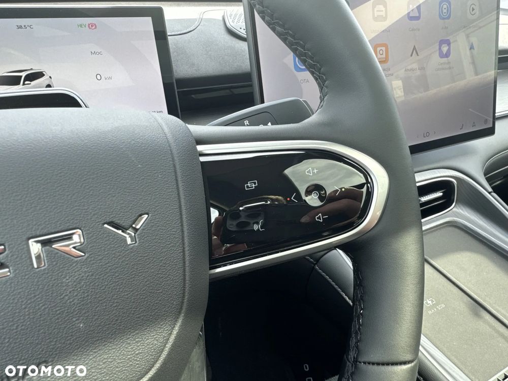 Chery Tiggo 8 1.5 T-GDI Super Hybrid Prestige DCT - 24