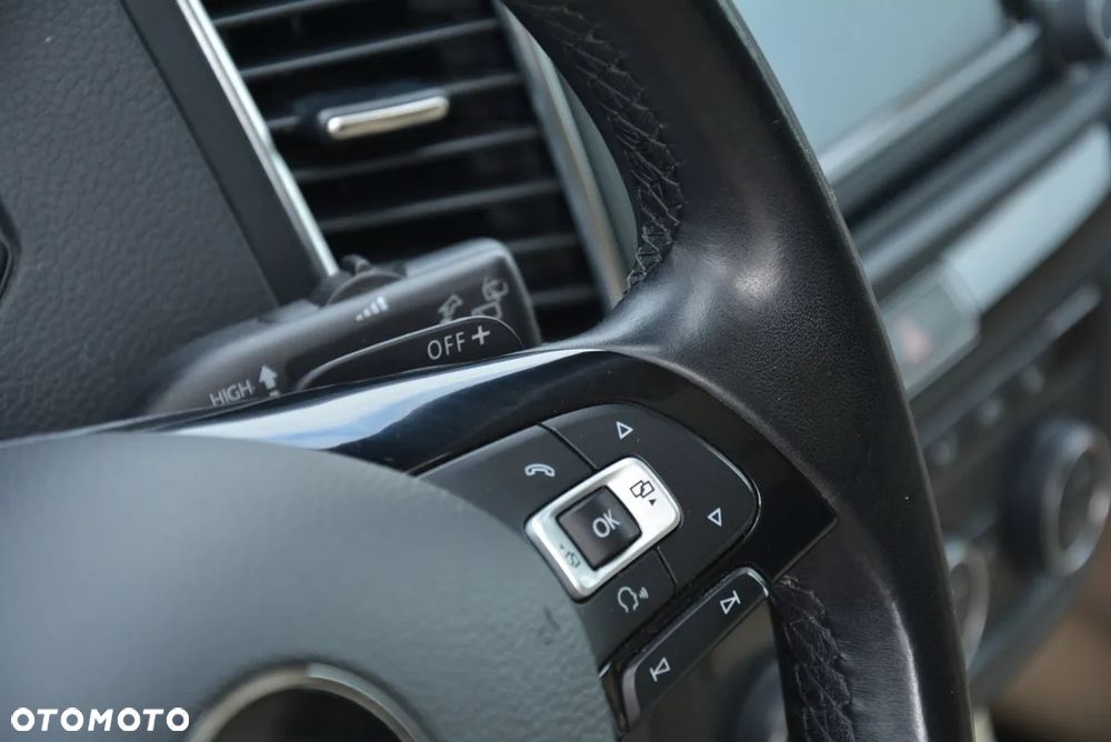 Volkswagen Sharan - 22