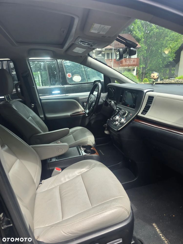 Toyota Sienna 3.5 V6 Limited AWD - 21