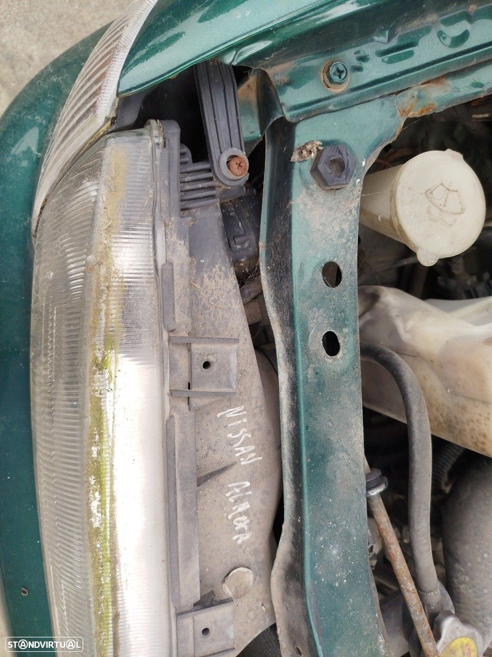 Ótica / farol direita NISSAN Almera I Sedan (N15) - 2