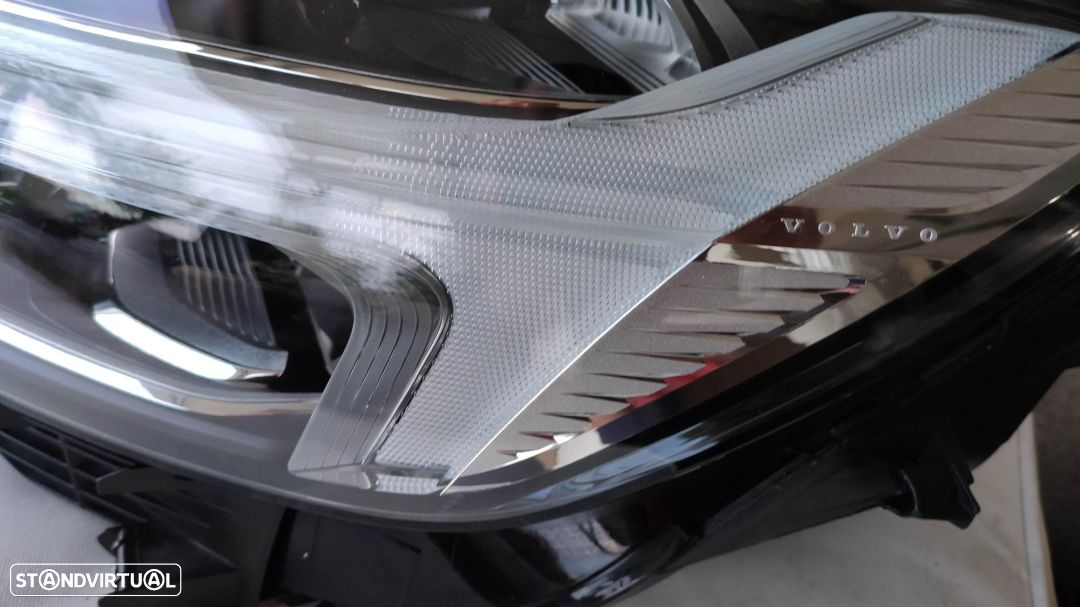 farol esquerdo full Led Volvo Xc60 - 4