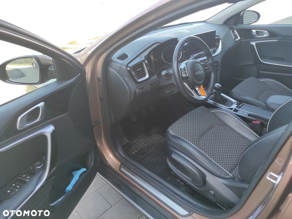 Kia XCeed 1.5 T-GDI L - 19