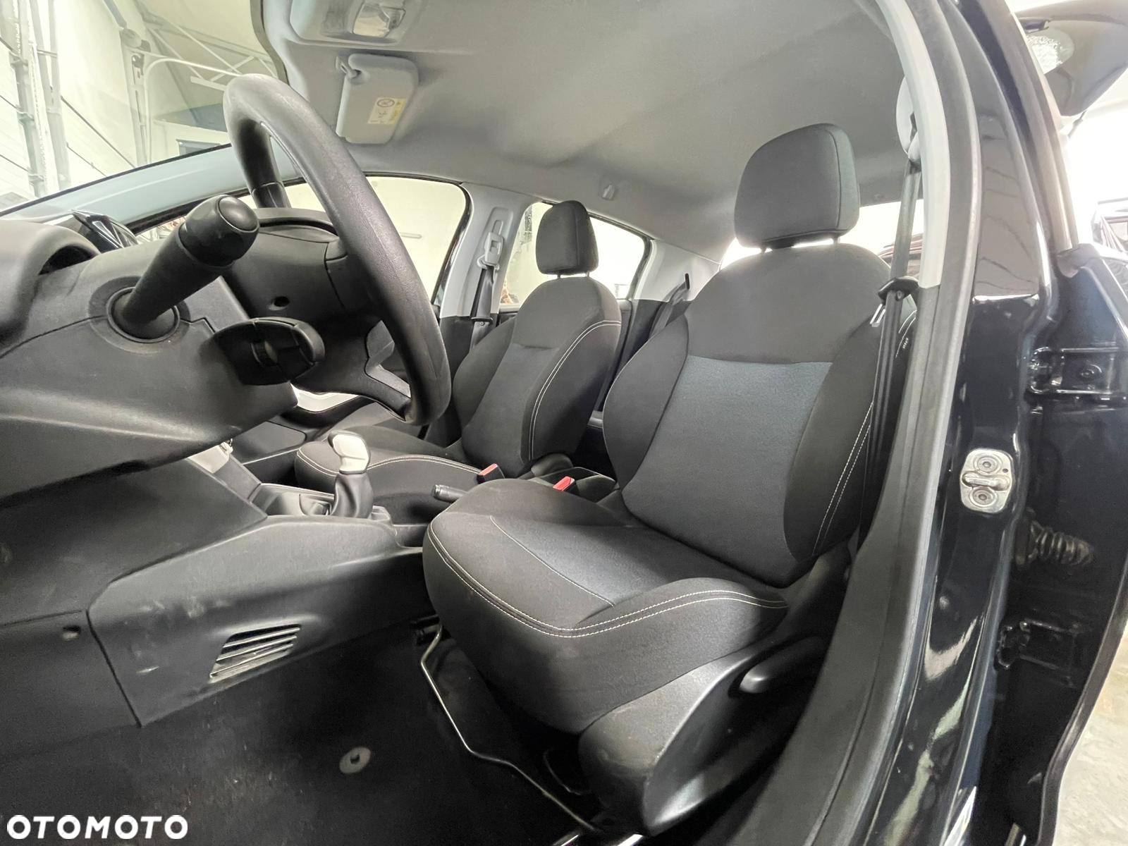 Peugeot 208 1.2 PureTech Active - 12