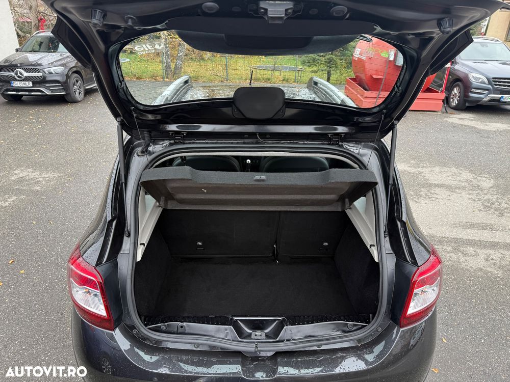 Dacia Sandero 0.9 TCe SL PLUS - 8