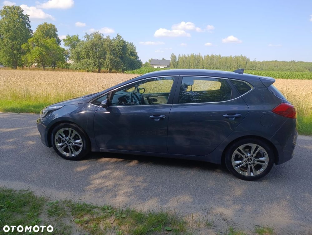 Kia Ceed 1.6 CRDi Business Line - 11