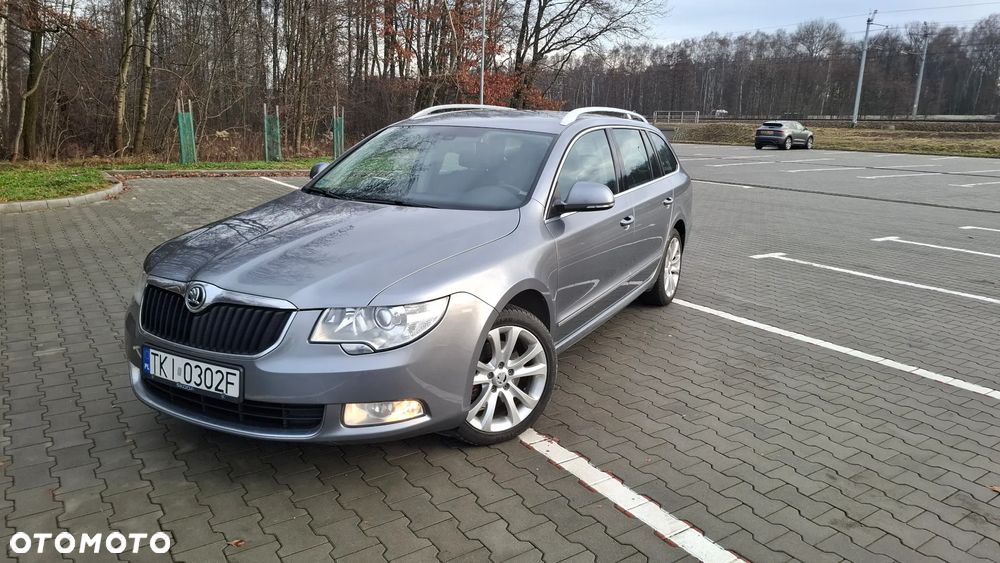 Skoda Superb 2.0 TDI 4x4 Elegance - 2