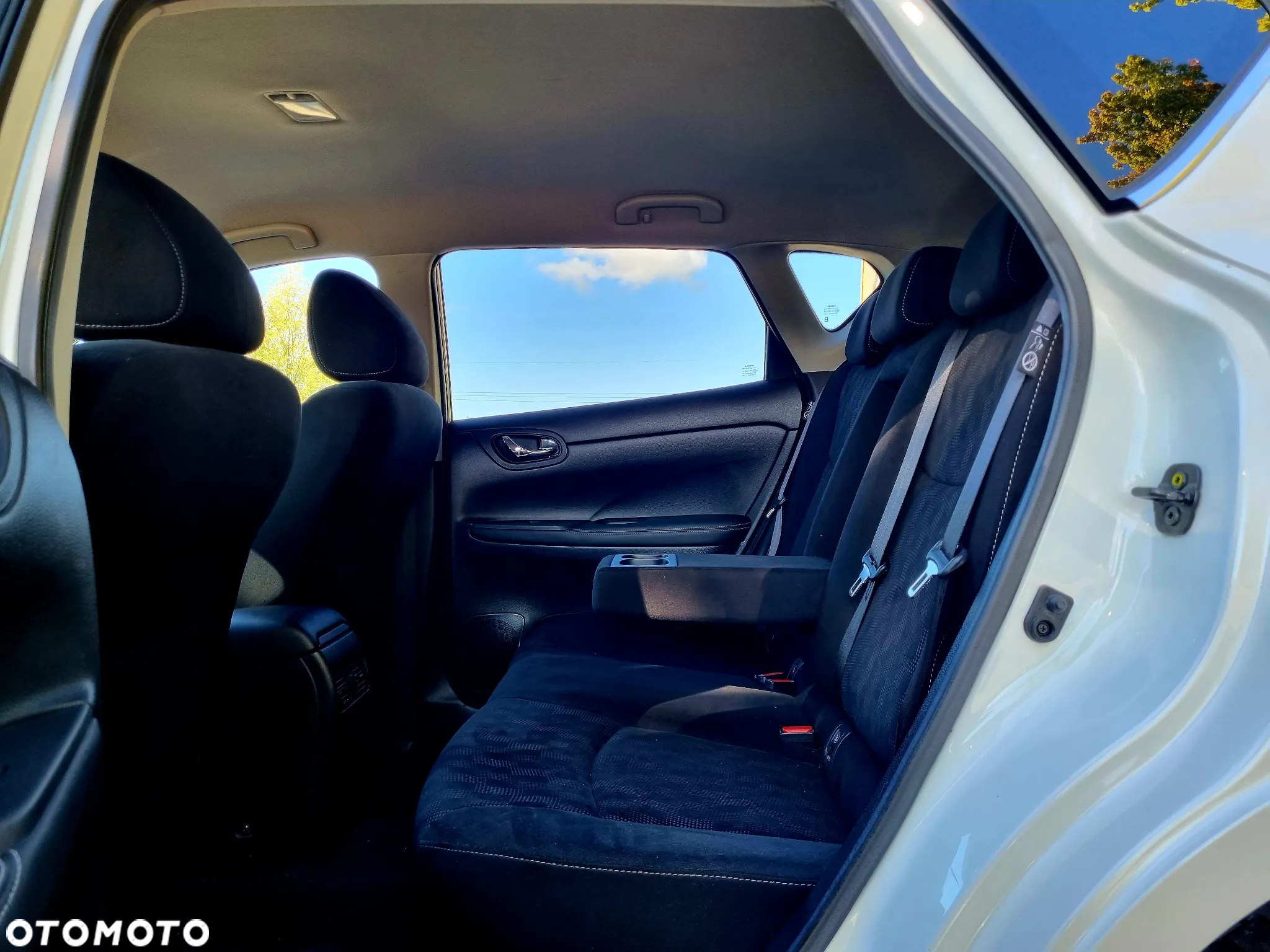 Nissan Pulsar 1.2 DIG-T Tekna - 11