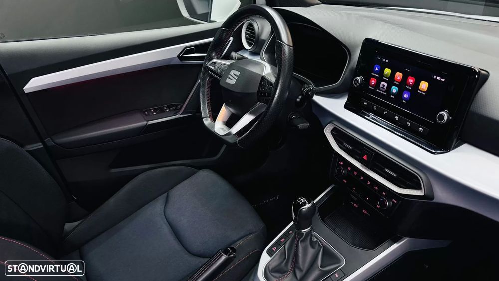 SEAT Arona 1.0 TSI FR - 29