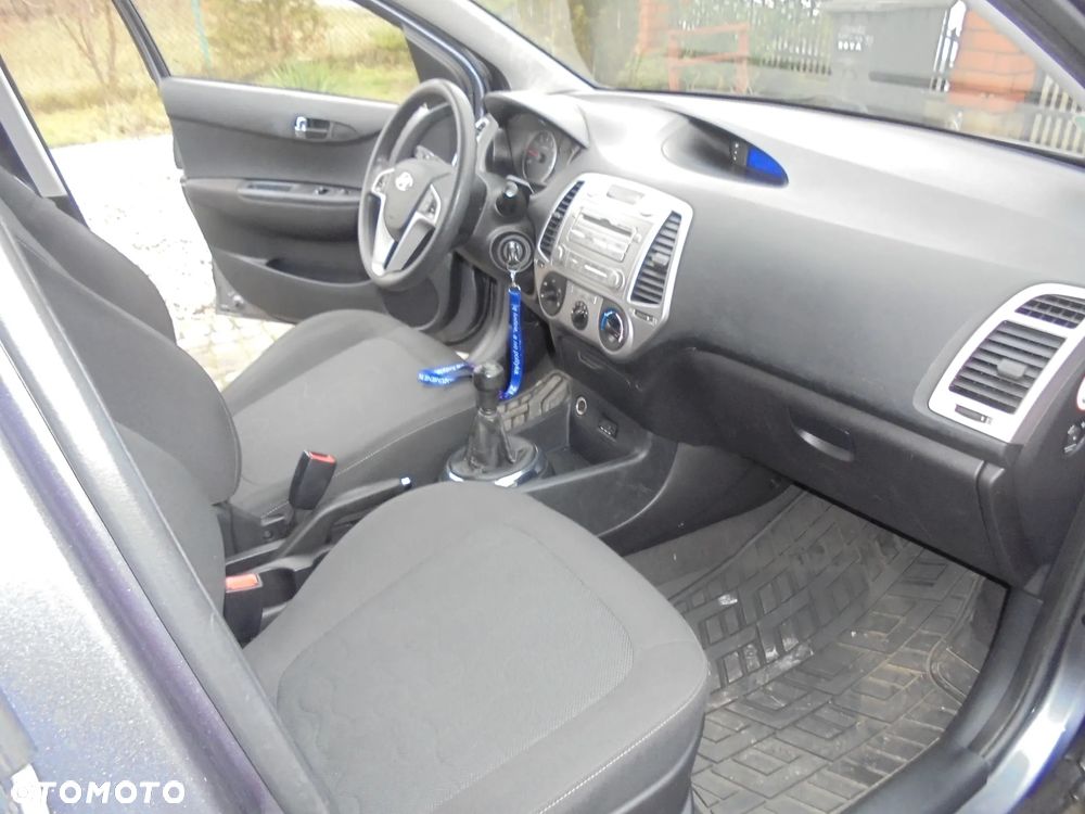 Hyundai i20 1.2 Classic - 22