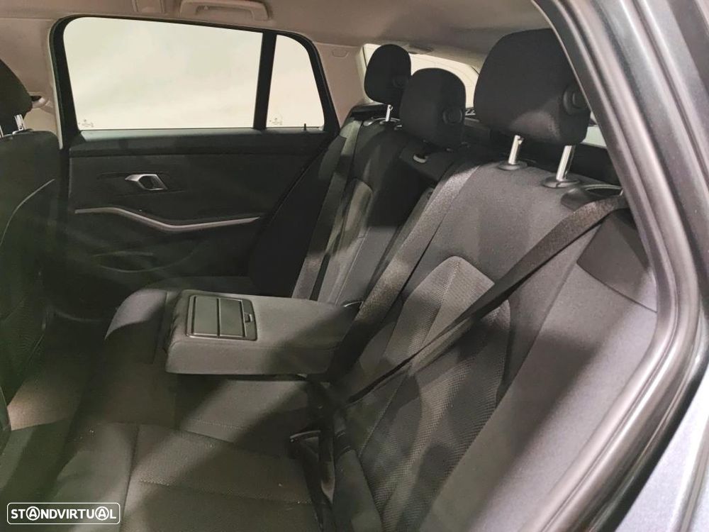 BMW 330 e Corporate Edition Auto - 7