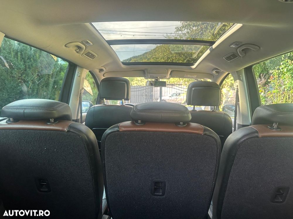Volkswagen Sharan 2.0 TDI (BlueMotion Technology) Highline - 14