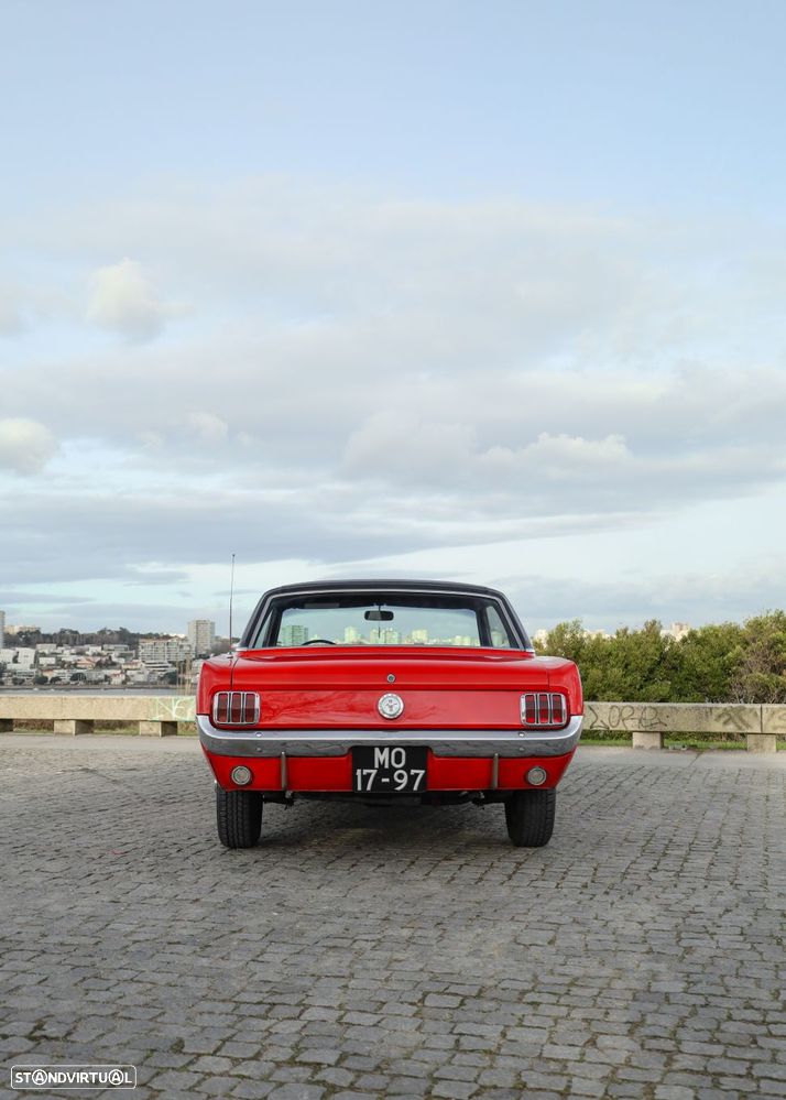 Ford Mustang - 10
