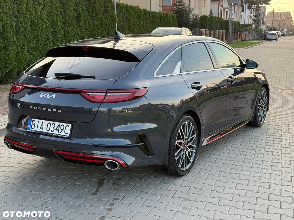 Kia ProCeed 1.6 T-GDI GT DCT - 4