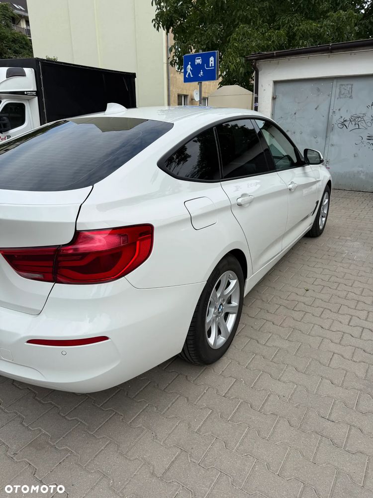 BMW 3GT 318d - 3