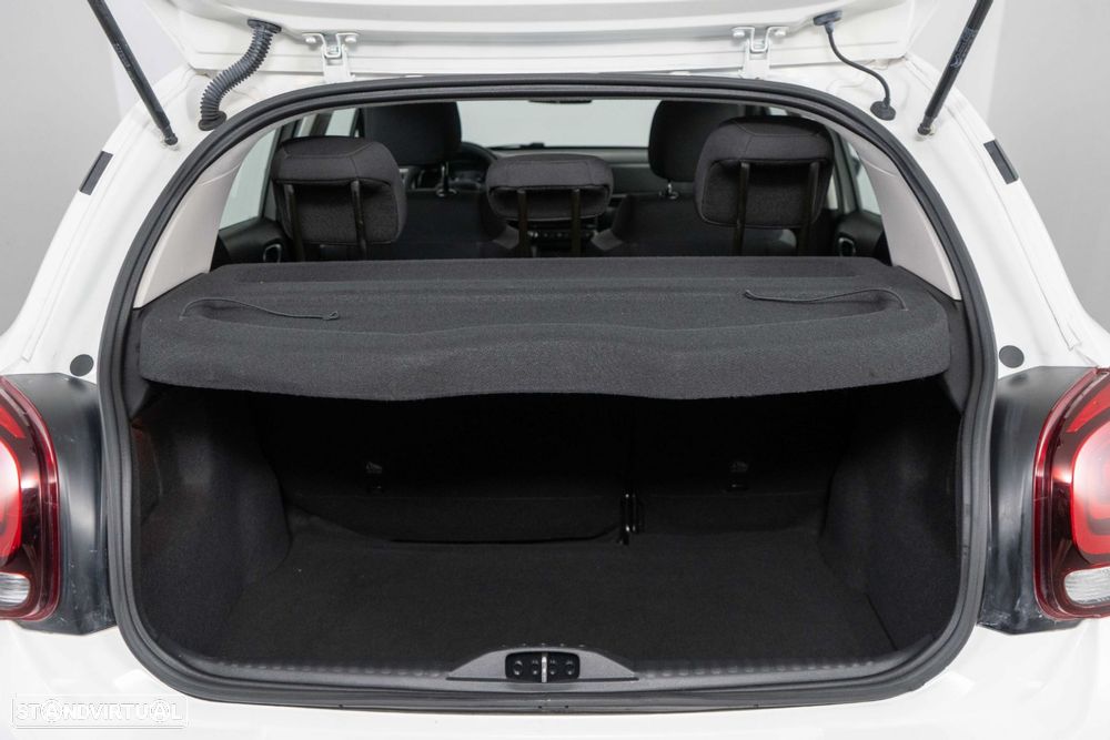 Citroën C3 1.2 PureTech C-Series - 12