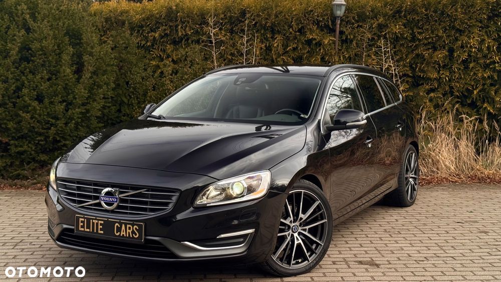 Volvo V60 D4 Geartronic Momentum - 17