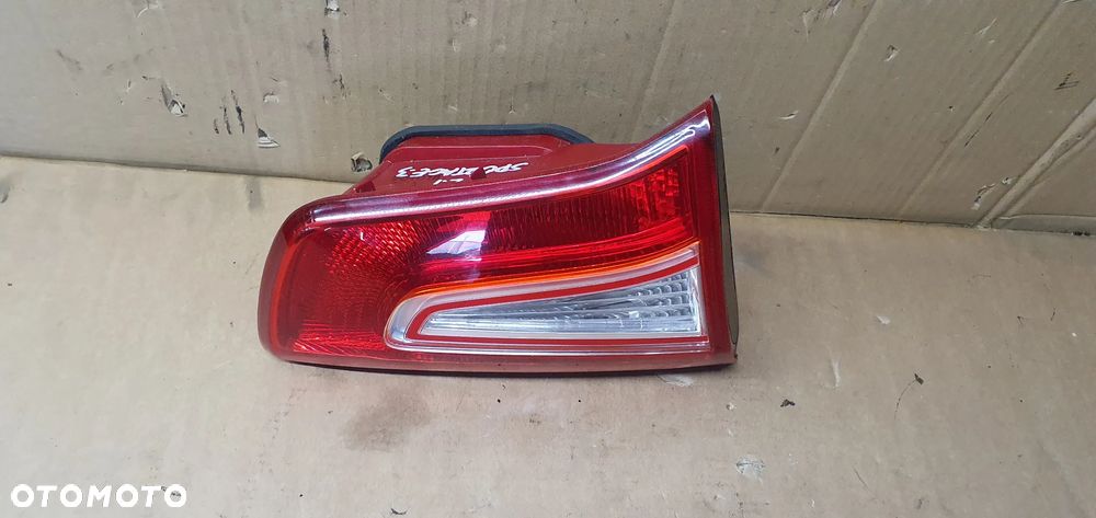Lampa lewy tył tylna lewa w klapę Kia Sportage III 3 - 2