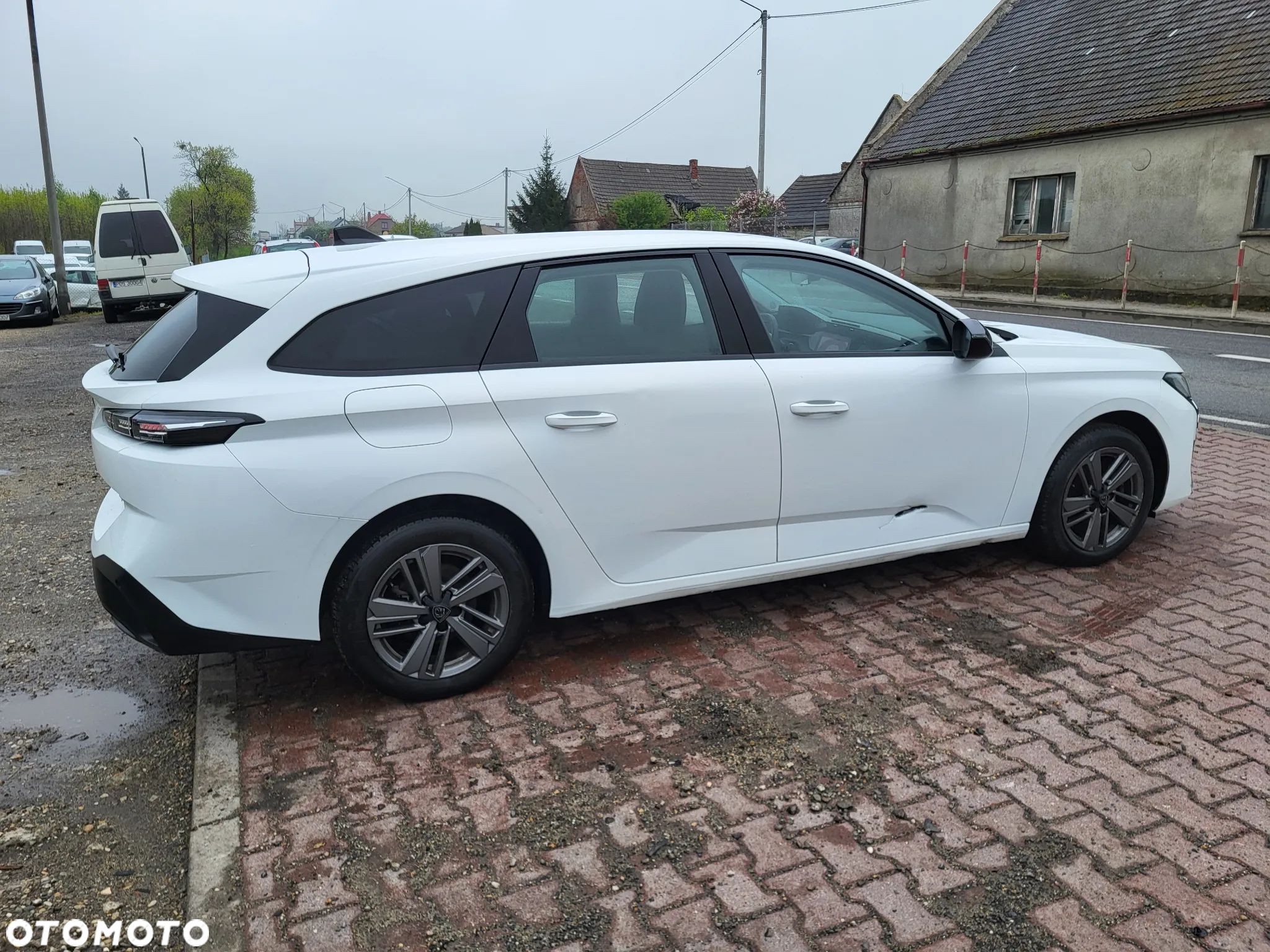 Peugeot 308 1.5 BlueHDi Active Pack Business S&S EAT8 - 1