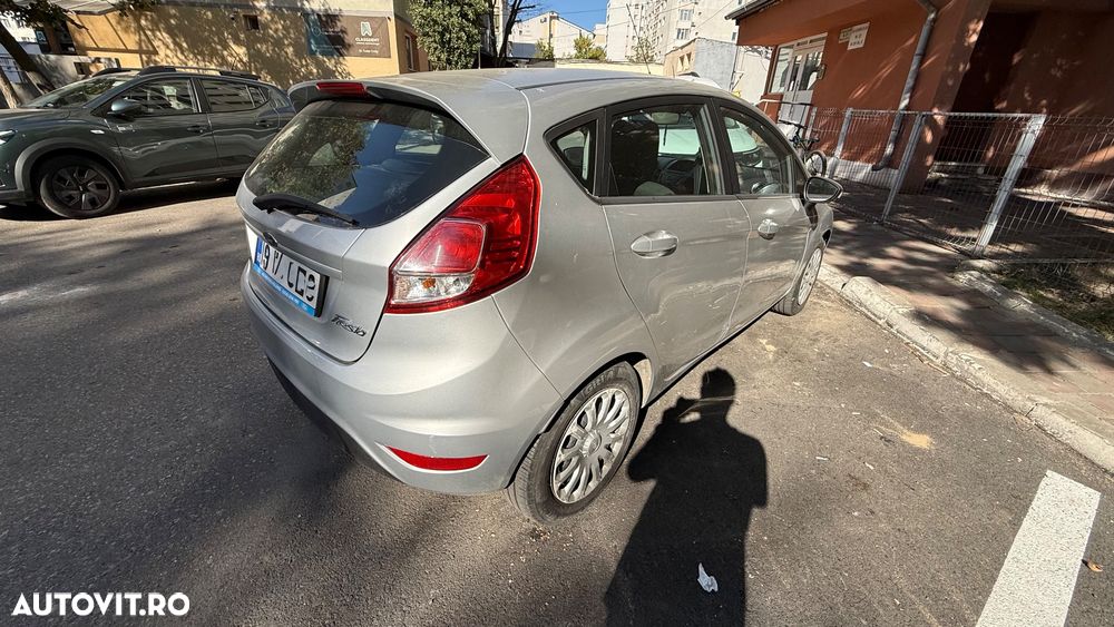 Ford Fiesta 1.0 EcoBoost Powershift Trend - 5