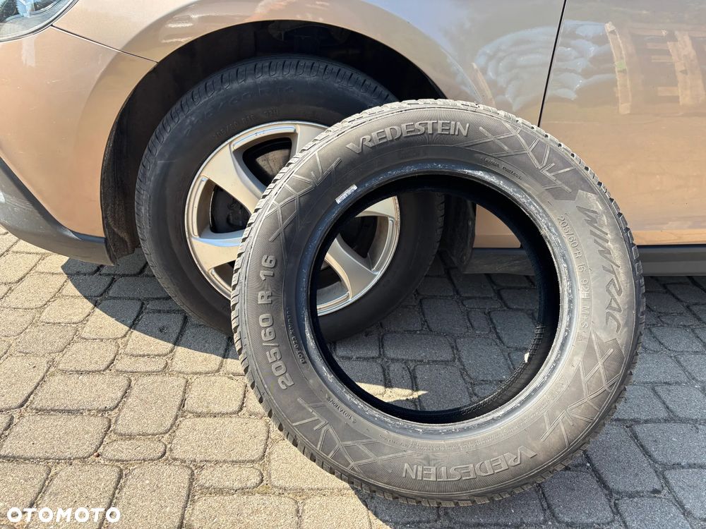Volvo V40 Cross Country D2 Kinetic - 29