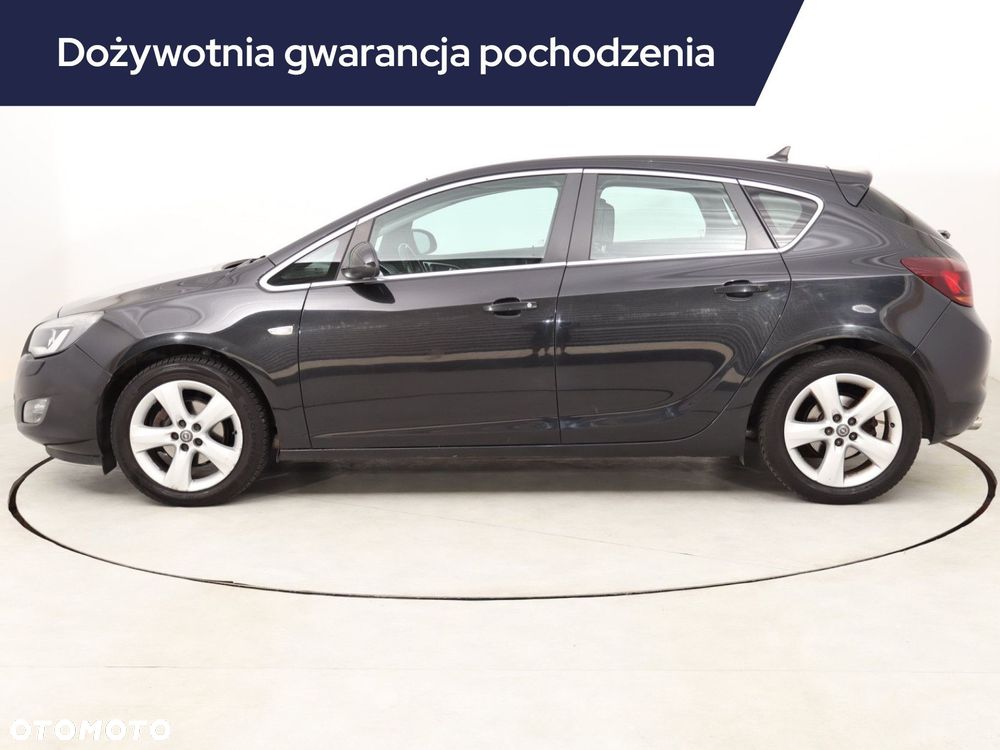 Opel Astra - 4