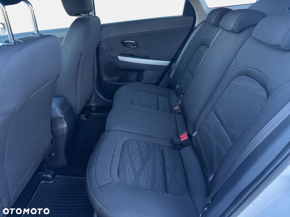 Kia Ceed - 21