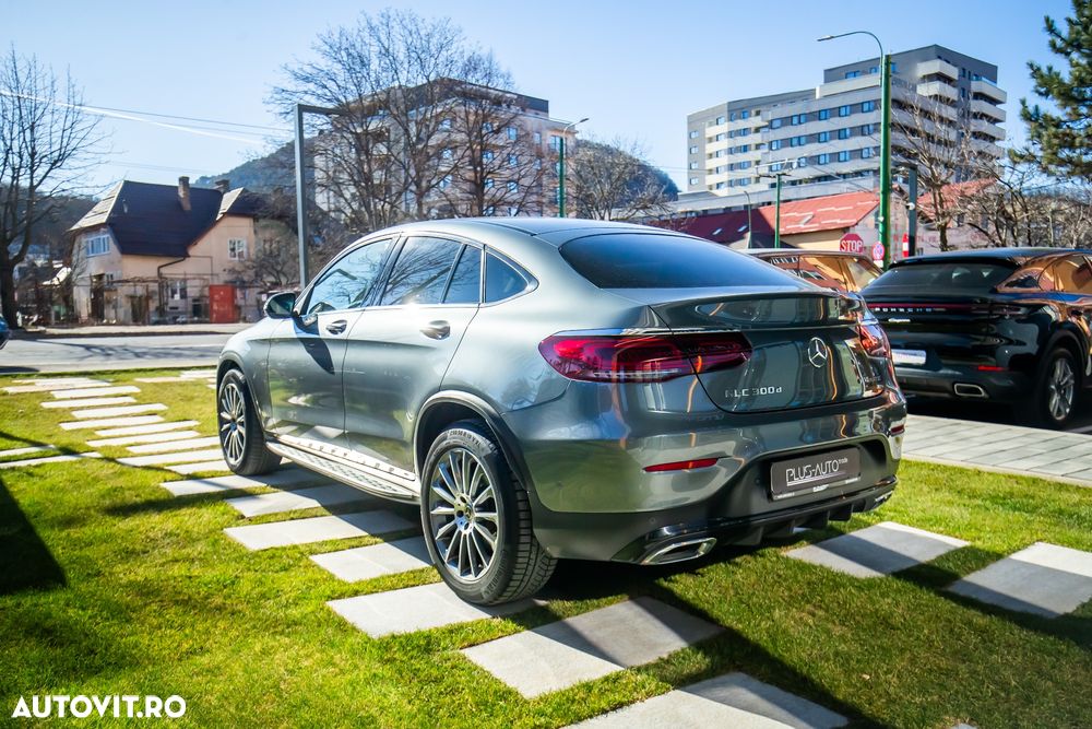 Mercedes-Benz GLC Coupe 300 d 4Matic 9G-TRONIC AMG Line Plus - 8