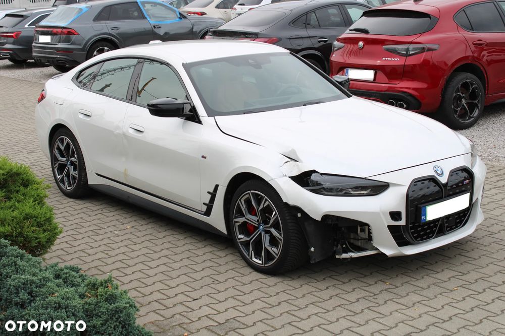 BMW I4 2023 photo 5