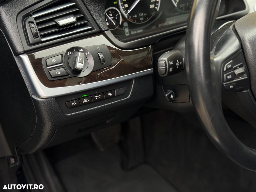 BMW Seria 5 530d xDrive Aut. - 19