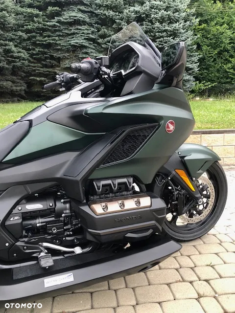 Honda GL - 6