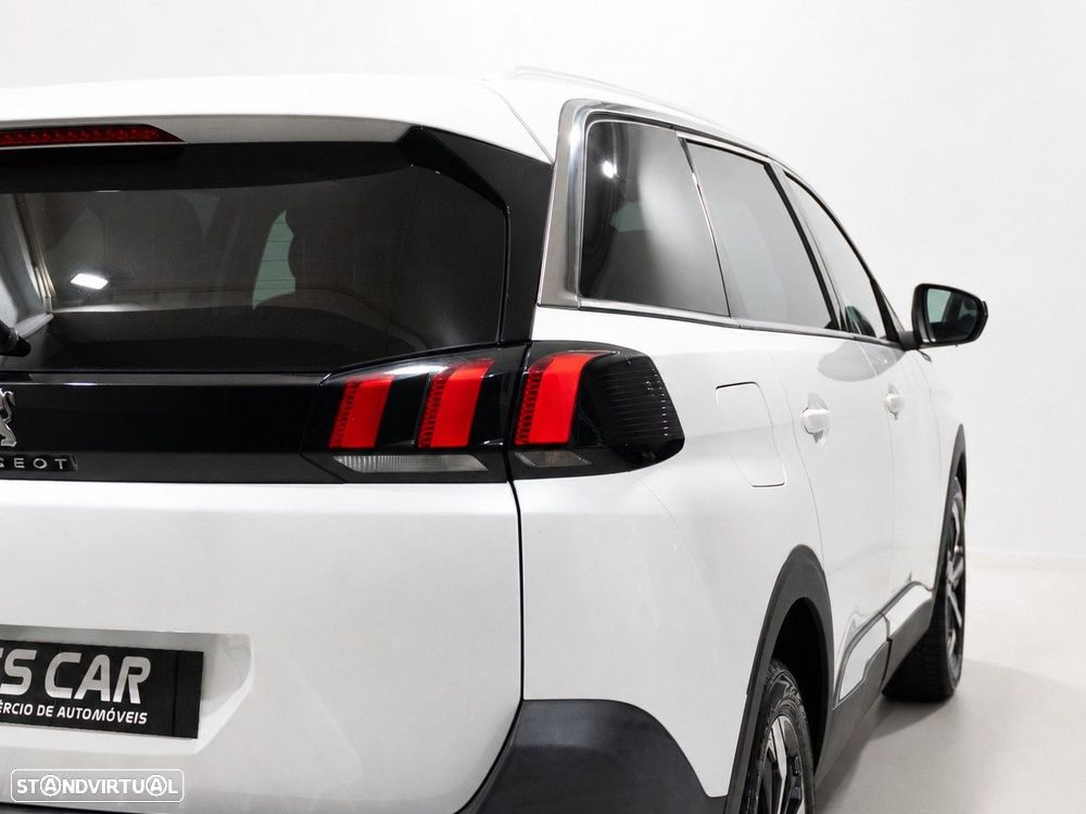 Peugeot 5008 1.2 PureTech Allure EAT8 - 9