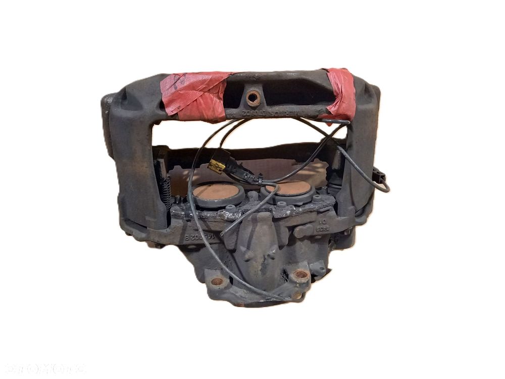 Zacisk tył prawy GC462B118BDN FORD OE - 1